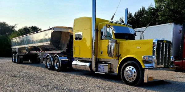Semi truck bulk hauling